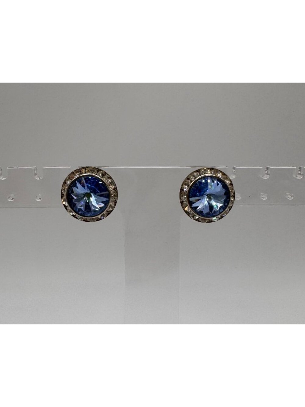 Vintage Blue Rivoli Rhinestone Halo Clip On Earrings Silver Tone Round